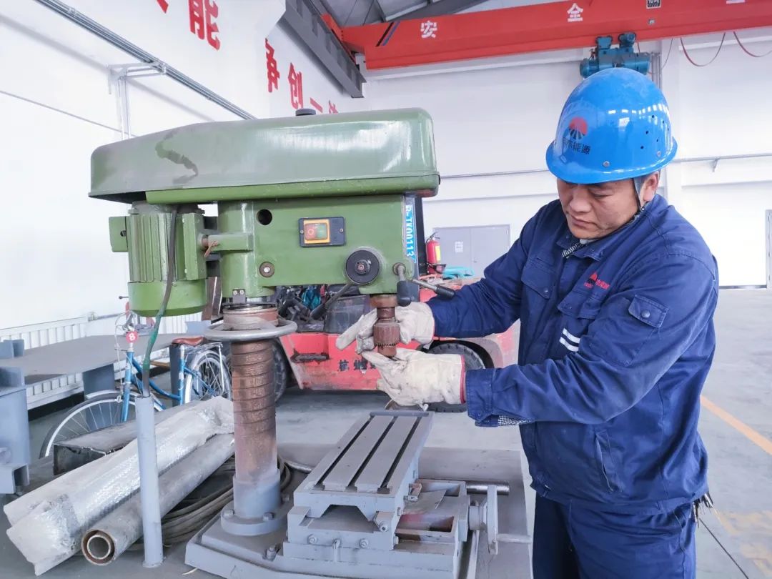 1711931806151816.jpg 640 (5).jpg